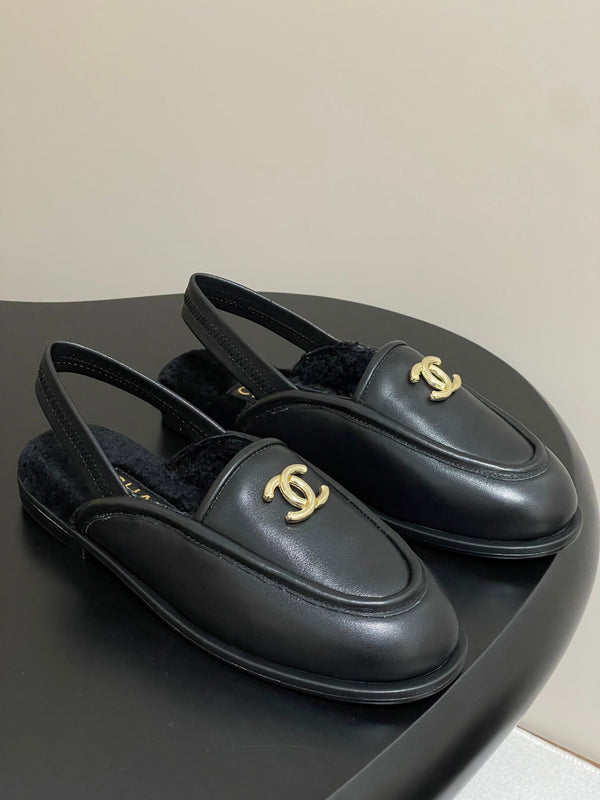 CC 2026 Loafer Suede Lambskin Fur 356382