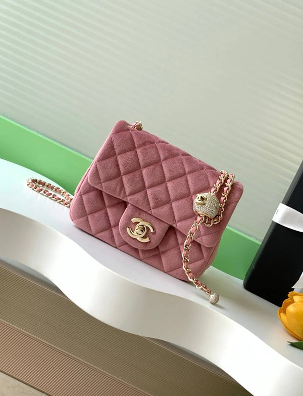 CC 2026 Pearl Crush Mini Square Flap 18cm Velvet Leather