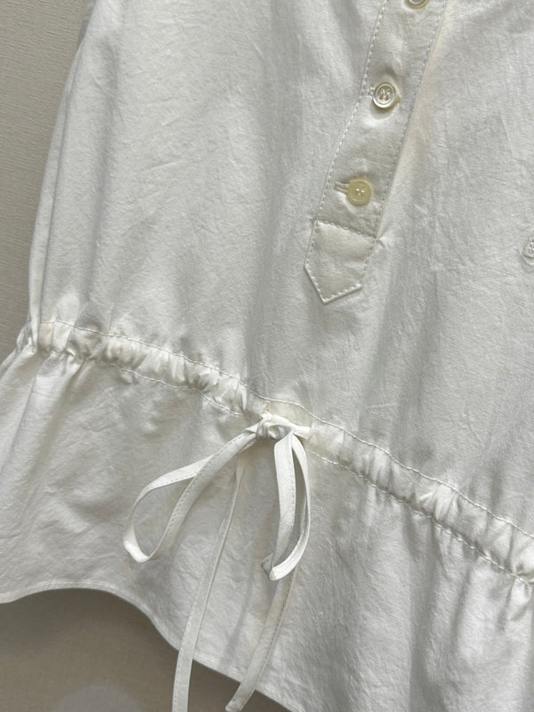 Miu Miu White drawstring vest with letter appliqué in Cotton