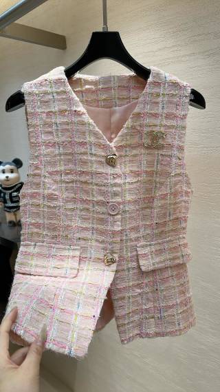 CC Cherry Blossom Pink Ruffled Blouse in Tweed 385112