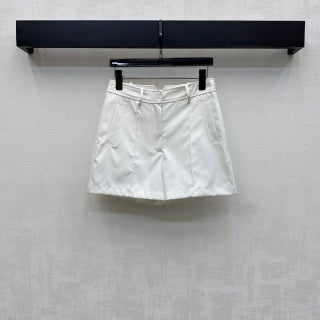 HM 26 High-Waisted Bermuda Shorts in Cotton