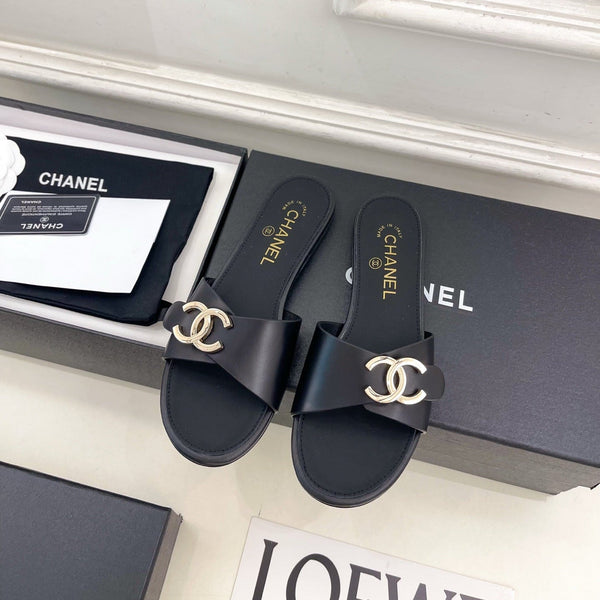 CC 26ss Pre-Collection Double C Slide Sandals Black Leather 946869