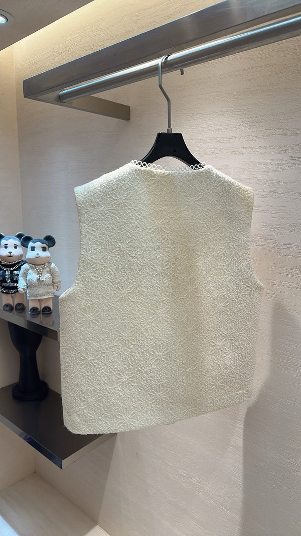 CC Embossed Textured Vest Jacket Cream White 415653