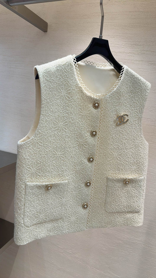CC Embossed Textured Vest Jacket Cream White 415653