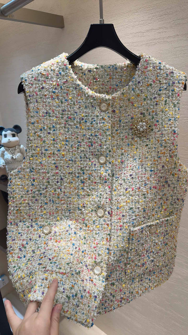 CC Vest Jacket Front Pockets Brooch Detail Cream Multicolor Tweed 415656