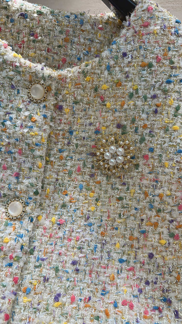 CC Vest Jacket Front Pockets Brooch Detail Cream Multicolor Tweed 415656