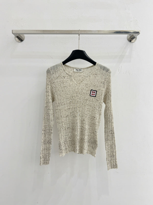 Miu Logo Patch V-Neck Sweater Wool 791168