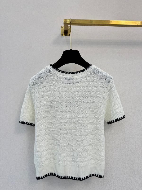 Chanel 2026 Embroidery Logo Short-sleeved Shirt White Black Wool 364270