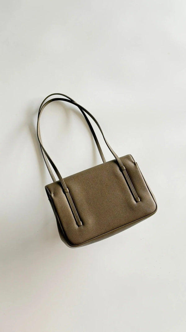 Chanel 26 Shoulder Bag 22cm Khaki Caviar Leather