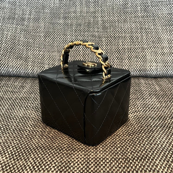 CC 2026 Vintage Mini Square Vanity Case 11cm Patent Calfskin