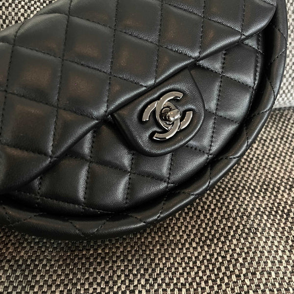 CC 26s Hula Hoop Bag 24cm Black Quilted Lambskin