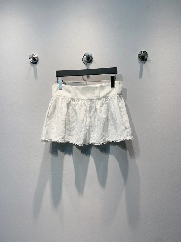 Miu 2026 White Lace Mini Skirt 400393