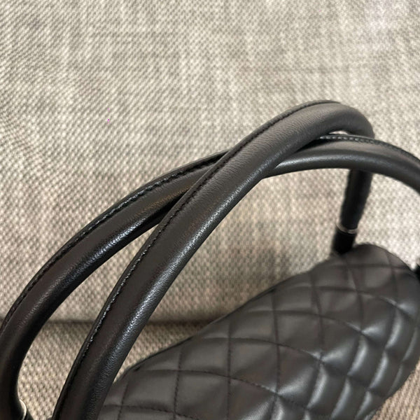CC 26s Hula Hoop Bag 24cm Black Quilted Lambskin