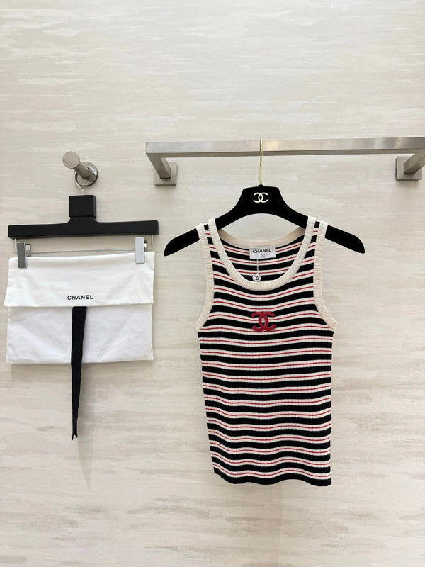 CC 2026 Knit Vest Stripes Wool 402251