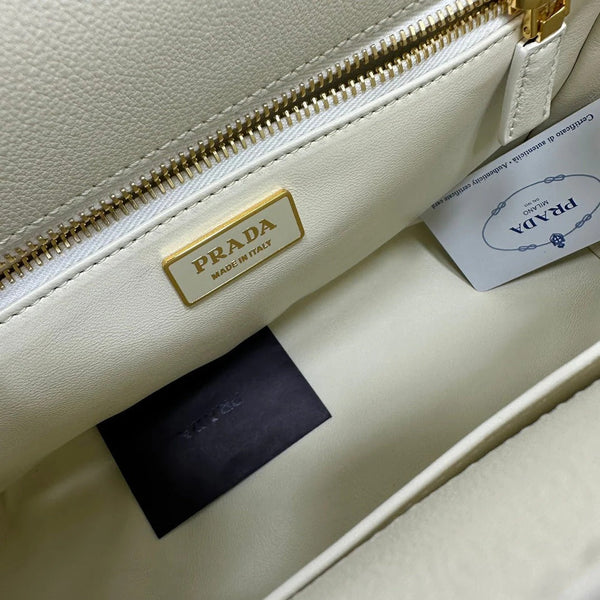Prad 2026 Galleria Saffiano Bag 32cm Calfskin