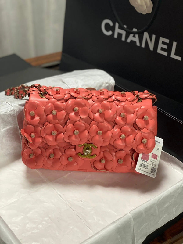 CC 2026 Camellia Flap Bag 25cm Lambskin 372255