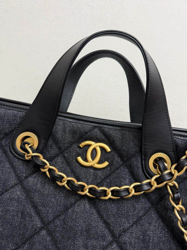 CC 2026 Tote Bag 44cm Black Quilted Denim Leather