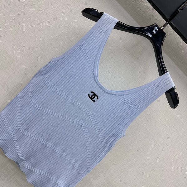 CC 2026 Knitted Vest Wool 636007