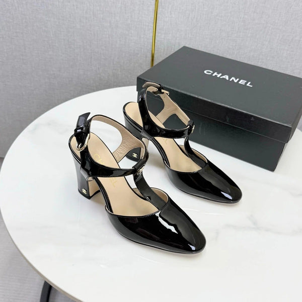 CC 2026 T-strap Slingback 90mm Patent Leather 904405