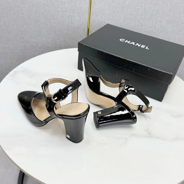 CC 2026 T-strap Slingback 90mm Patent Leather 904405