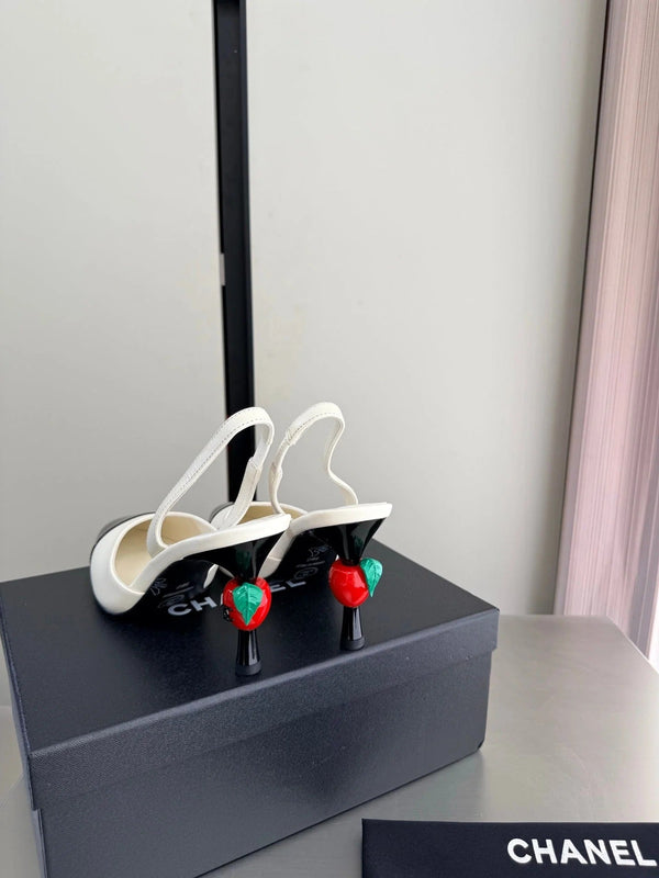 CC 2026 Little Red Apple Heel Slingback 85mm Lambskin 929465