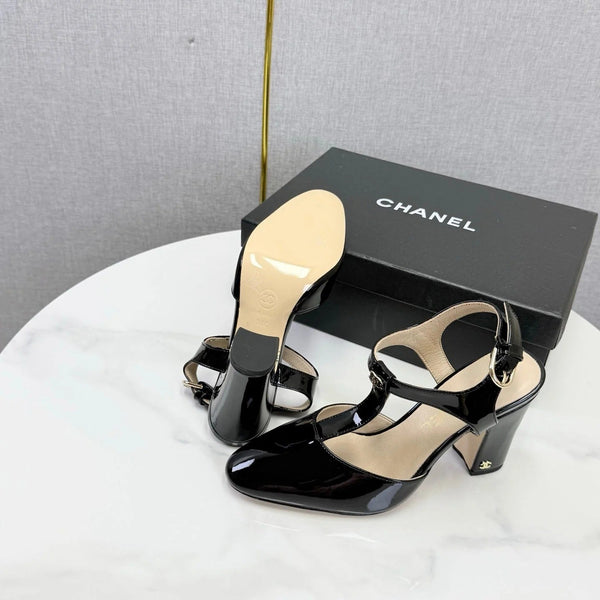 CC 2026 T-strap Slingback 90mm Patent Leather 904405