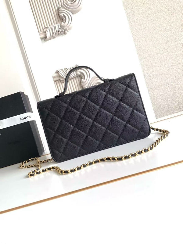 CC 2026 Flap Bag 24cm Pebbled Calfskin