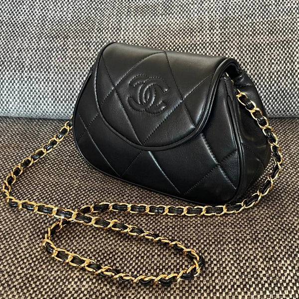 CC 2026 Vintage Coco Matelasse Flap Bag With Chain 22cm Black Calfskin