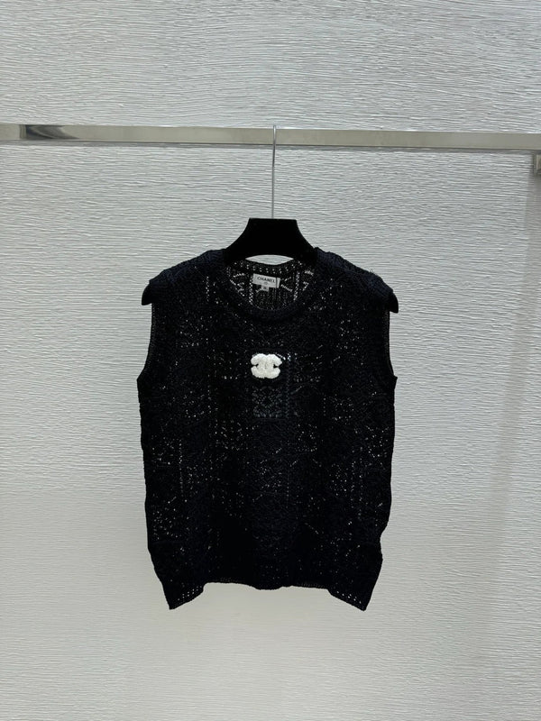 Chanel 2026 Hollow-Out Round Neck Knitted Vest Wool Polyester 170692
