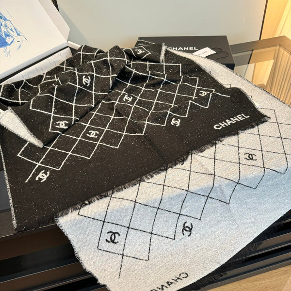 CC 25 Diamond Logo Scarf 198cm Black Sheep Wool 293476