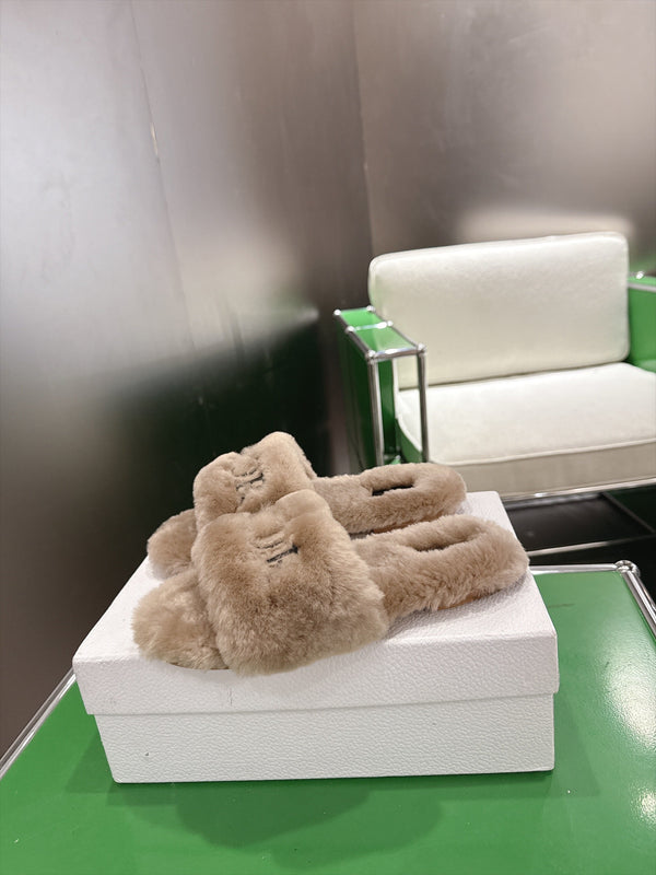 CD 26s Slippers Brown Fur 999422