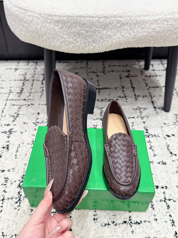 BV Silenzio Loafer Coffee Woven Leather 769991