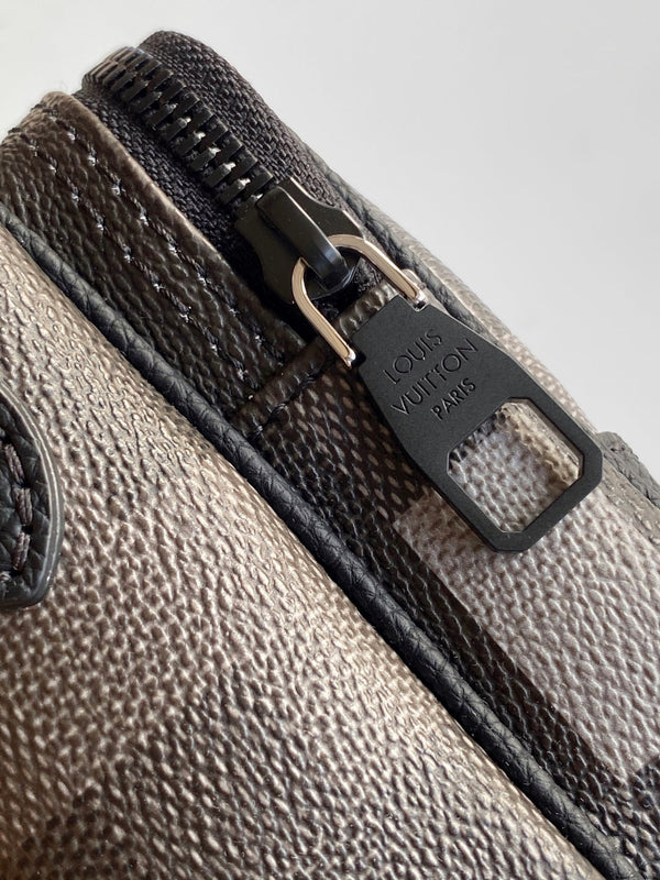Lv Nil Messenger Black Damoflage Black Canvas- Black Metal