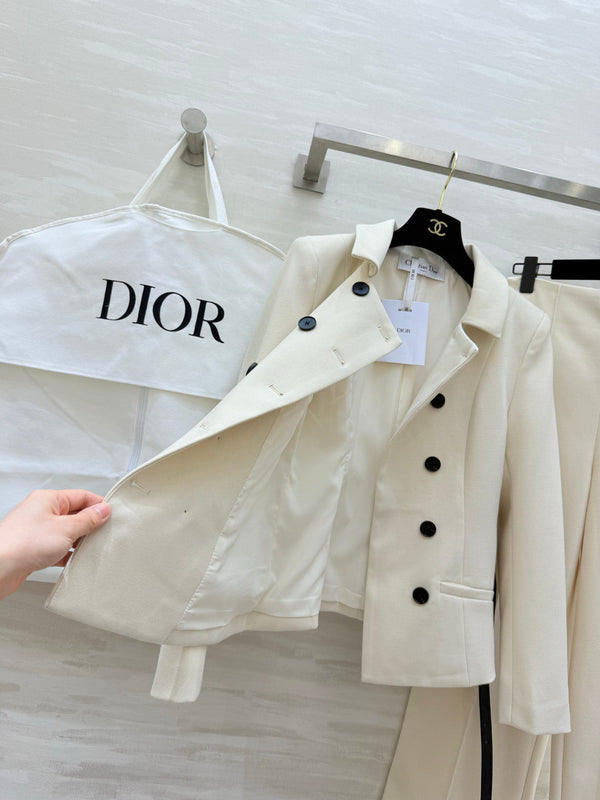 CD 26s Set Belted Jacket & Pant Ecru Virgin Wool and Silk 414131