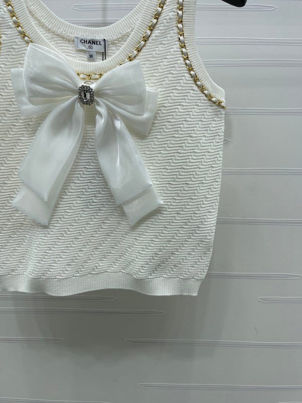 CC 26 Spring/Summer Top White Wool Yarn 343440