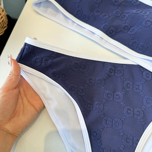 Gucci 26s Two-Piece Navy Blue Cotton 184237