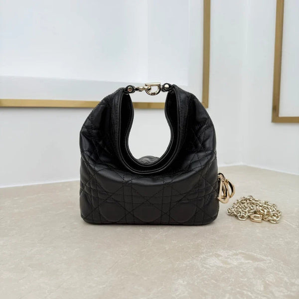 CD 2026 Toujours Hobo Bag 19CM Lambskin