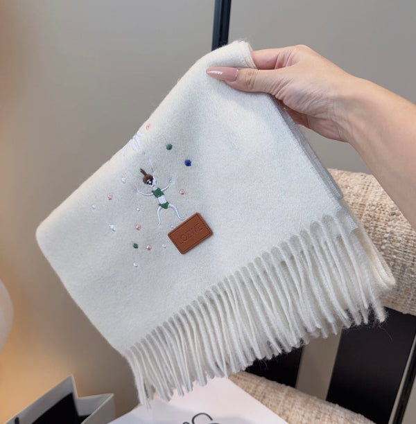 Loewe Scarf 180CM Ivory Wool-blend 909785