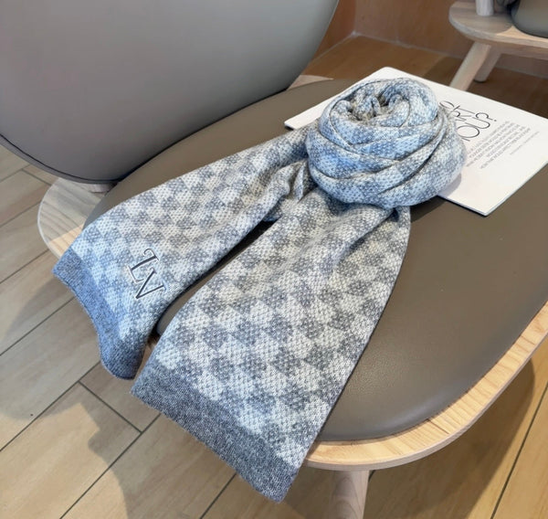 LV Couple's Style Scarf 180cm Gray Knitted Cashmere 973385