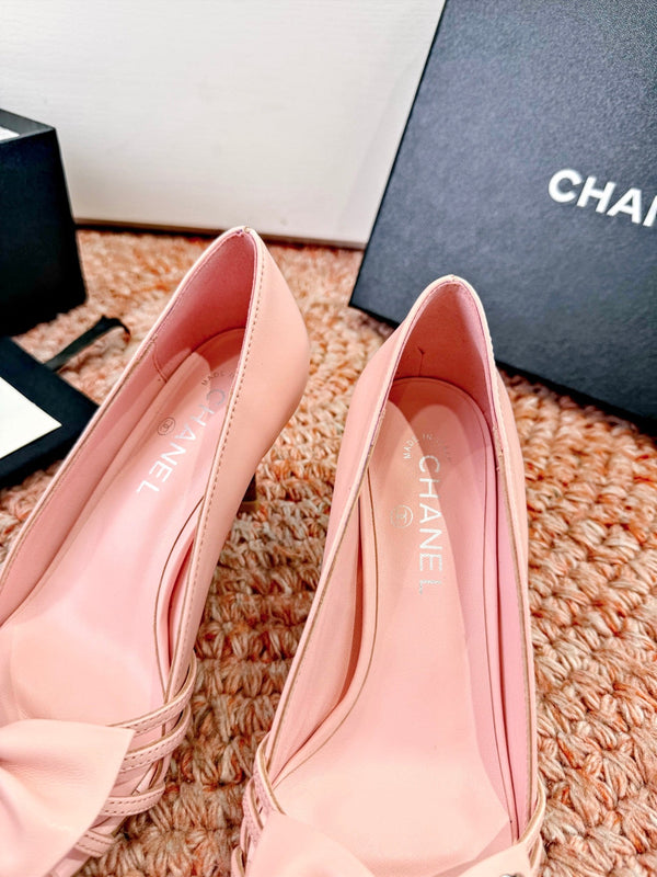 CC 26s Bow High Heels Pink Sheepskin 703677