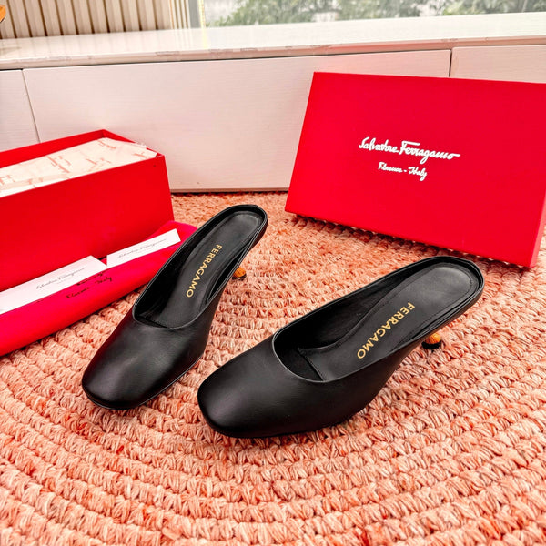 Ferragamo Salvatore Mule Black Sheepskin 760452