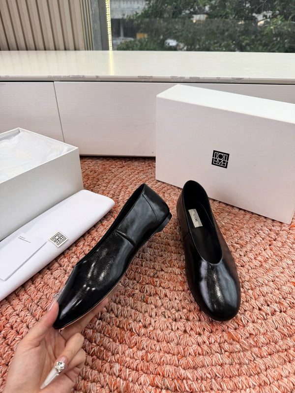 Totem Ballerinas Black Glossy Leather 760433
