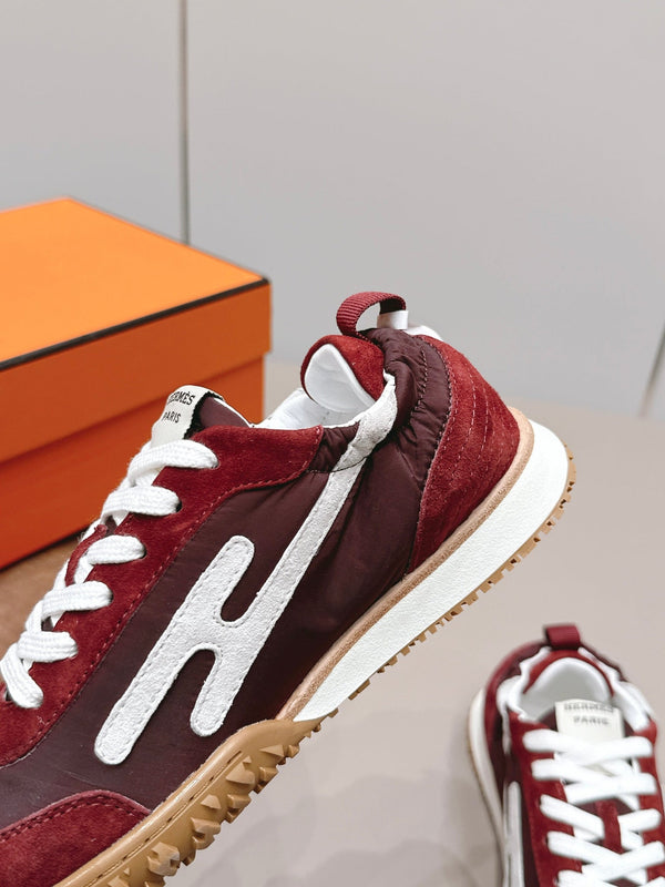 HM 26s Bouncing Sneakers Brown Burgundy Nylon Suede