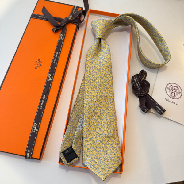 HM Horse Pattern Tie Light Yellow Twill Silk 212125