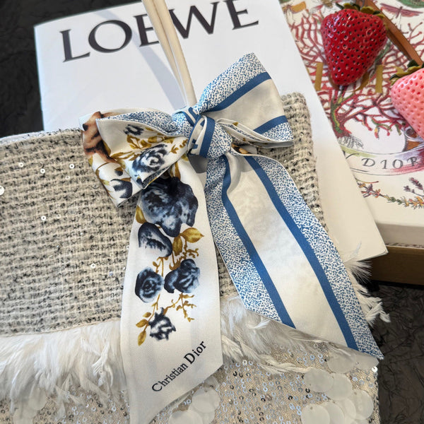 CD 26s Scarf 100cm In Silk 309535