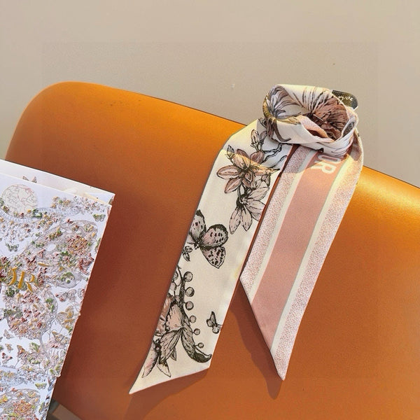 CD 26s Scarf 105cm In Silk 314824
