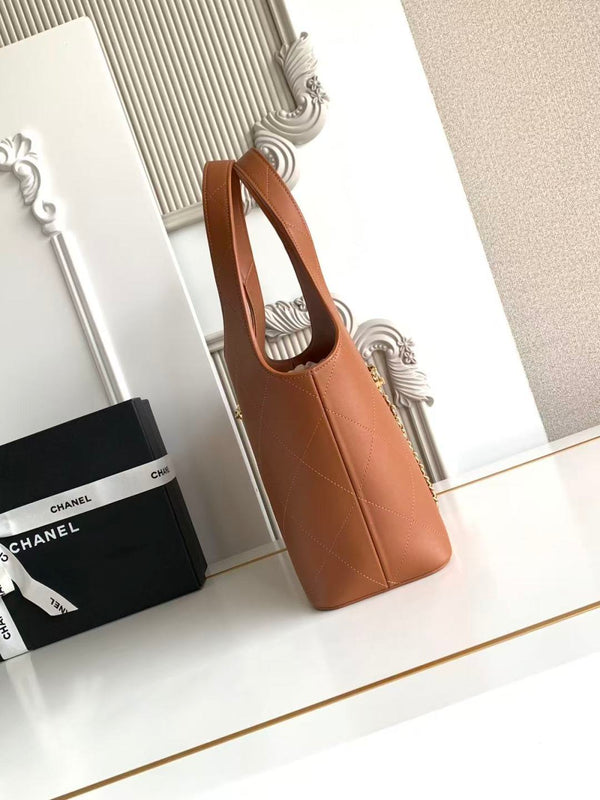 CC 2026 Basket Hobo Bag 35cm Brown Calfskin