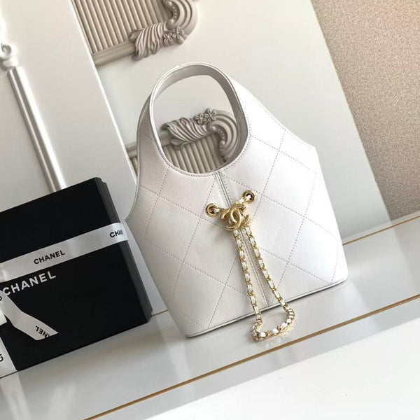 CC 2026 Basket Hobo Bag 27.5cm White Calfskin