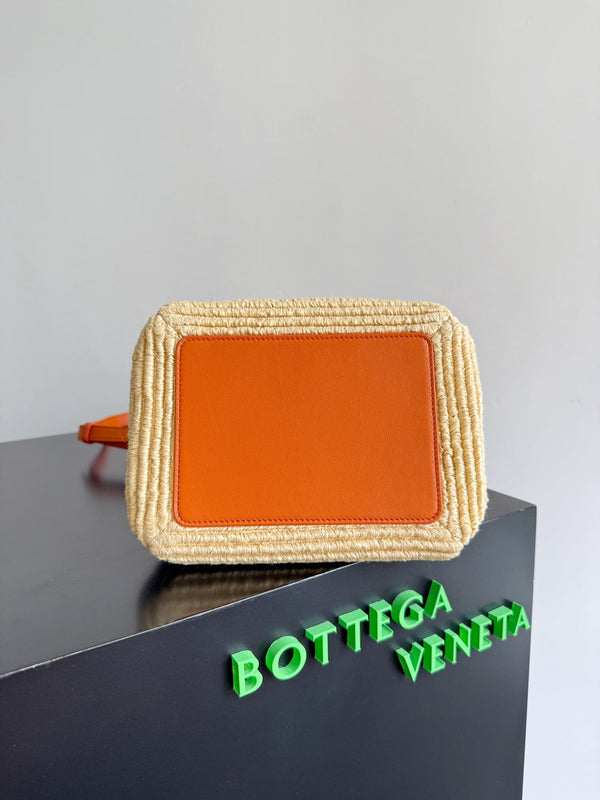 BV Small Parachute 20cm Burned Orange Raffia & Leather GHW