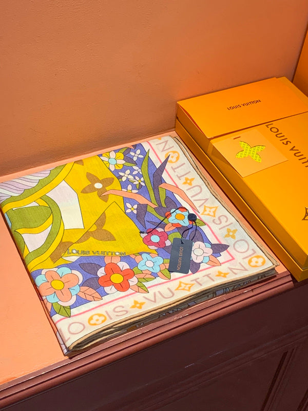 LV Double-sided Scarf 135cm Yellow Cashmere Silk 143727